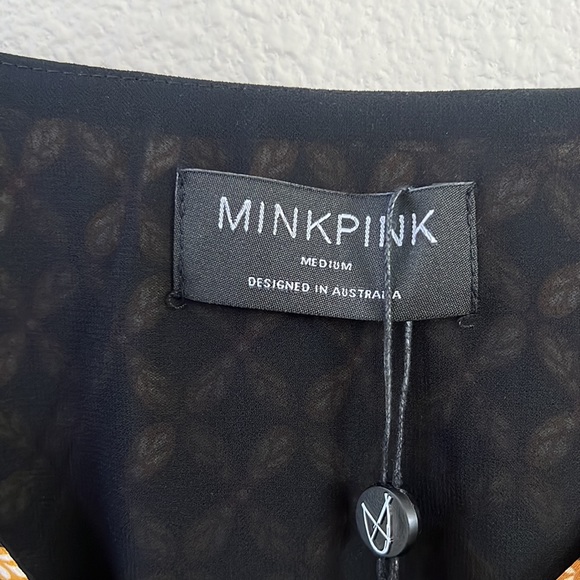 MinkPink Valentina mini dress size medium NWT - Picture 4 of 9